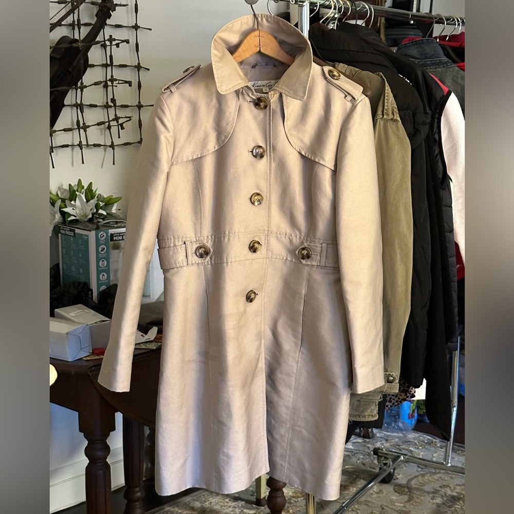 Tan trench, XL
